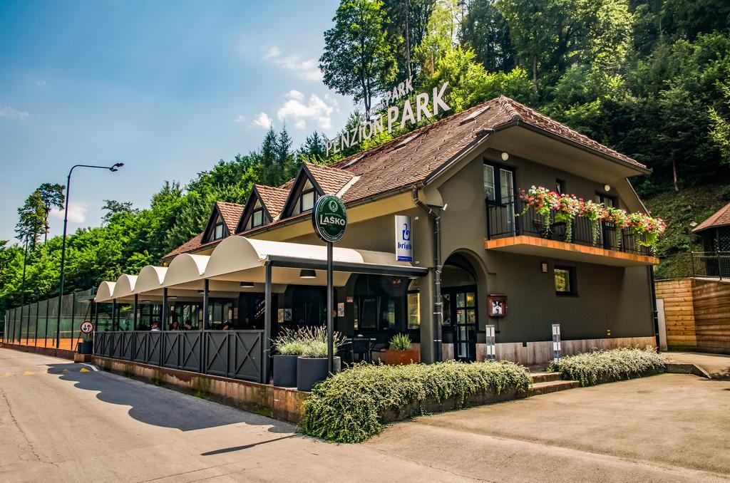 Penzion Park 라스코 외부 사진